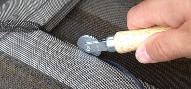 metal screen door repair in Sun City Center